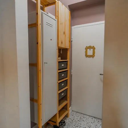 Ultra - Modern & Luxurious In Old Town * Bukarest
