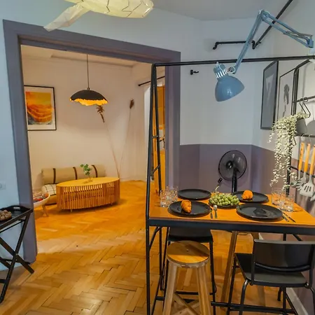 Apartment Ultra - Modern & Luxurious In Old Town
